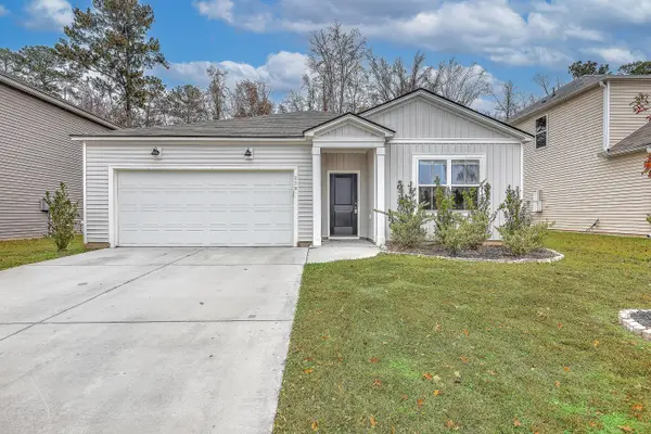 239 W Bradford Pointe Drive, Summerville, SC 29483