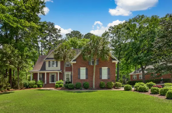 8618 W Fairway Woods Drive, North Charleston, SC 29420