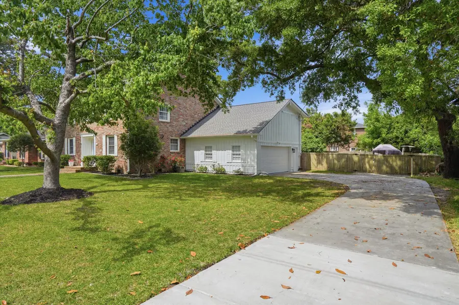 2388 Erskine Avenue, Charleston, SC 29414 - #2