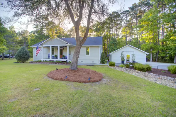 6445 Pepper Grass Trail, Ravenel, SC 29470