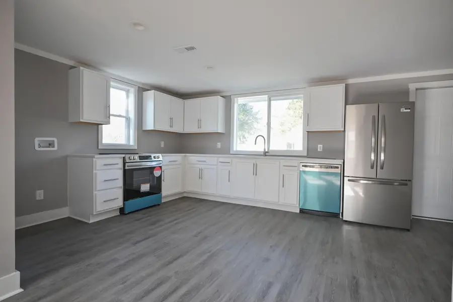 460 Bay Street, Elloree, SC 29047 - #3