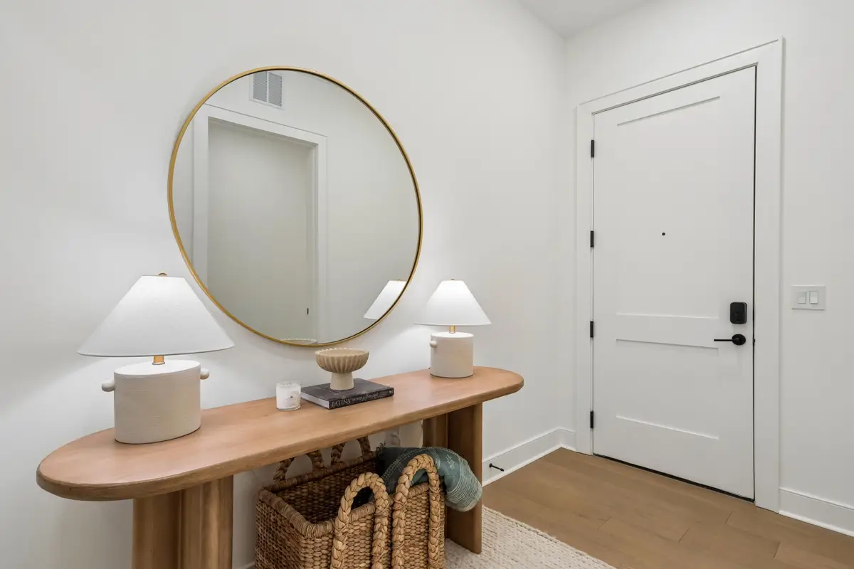 540 Helmsman #1233, Charleston, SC 29492 - #1