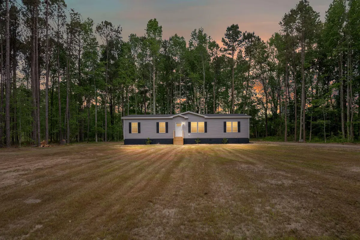 184 Gaines Circle, Cottageville, SC 29435 - #1