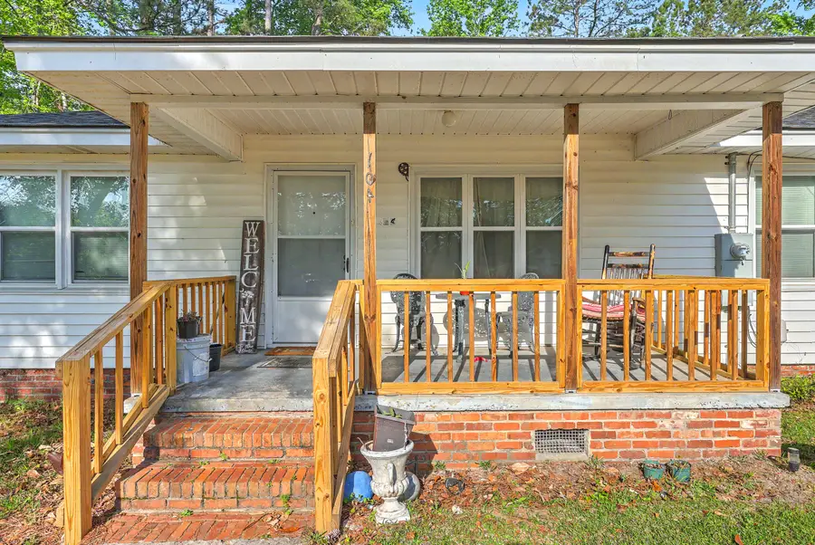 104 Saluda Street, Hampton, SC 29924 - #2