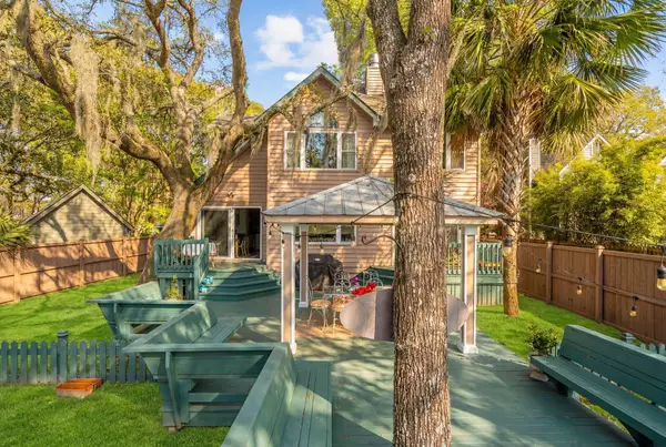 759 Lake Frances Drive, Charleston, SC 29412