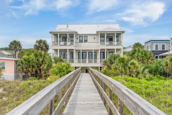 507 W Ashley Avenue, Folly Beach, SC 29439
