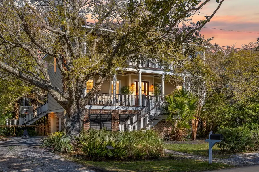 7 William Street, Mount Pleasant, SC 29464 - #2