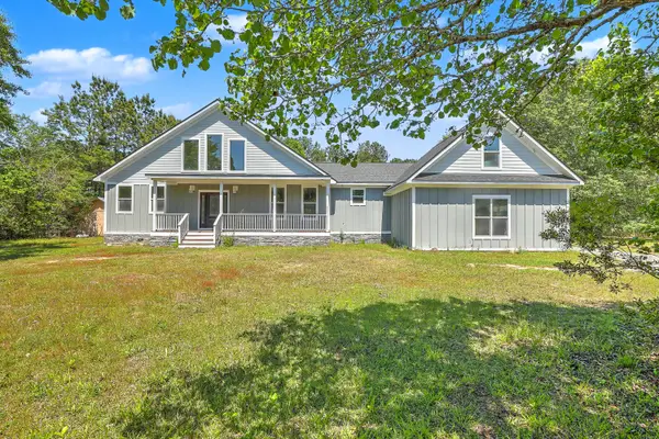 1088 Hard Pinch Road, Moncks Corner, SC 29461