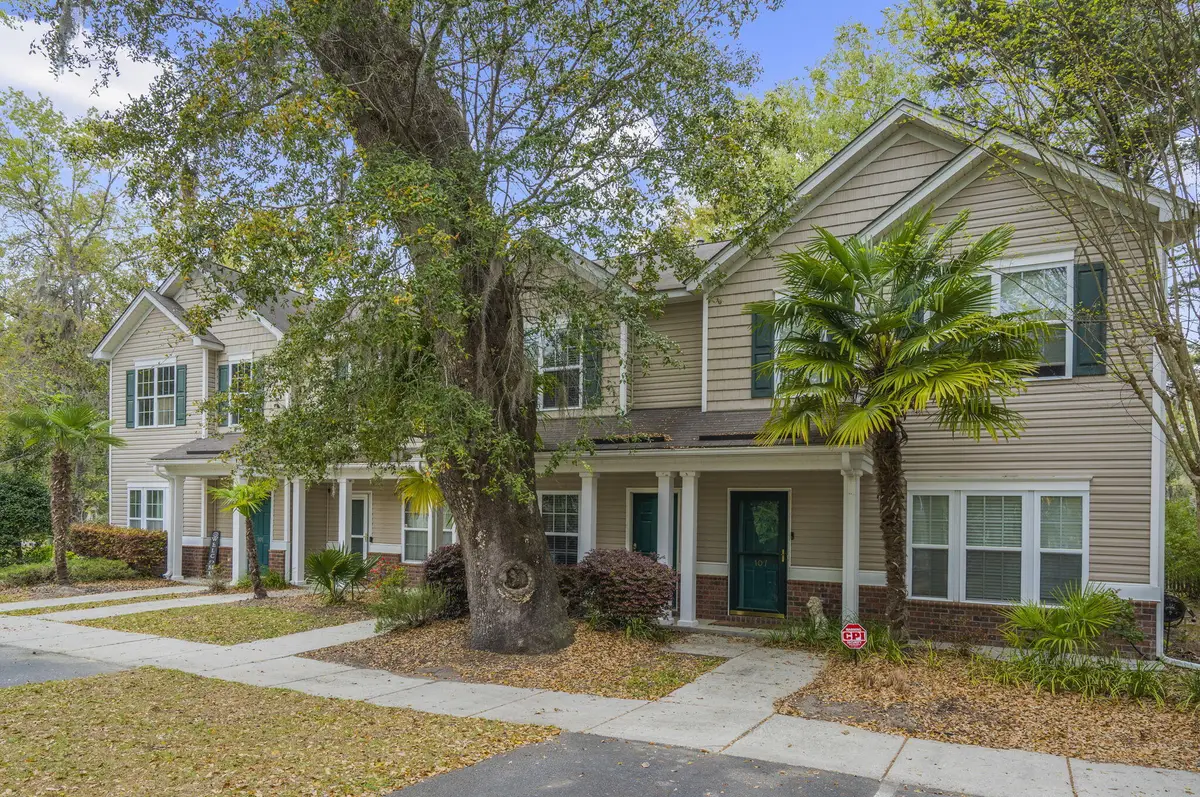105 Chinquapin Drive, Summerville, SC 29485 - #1