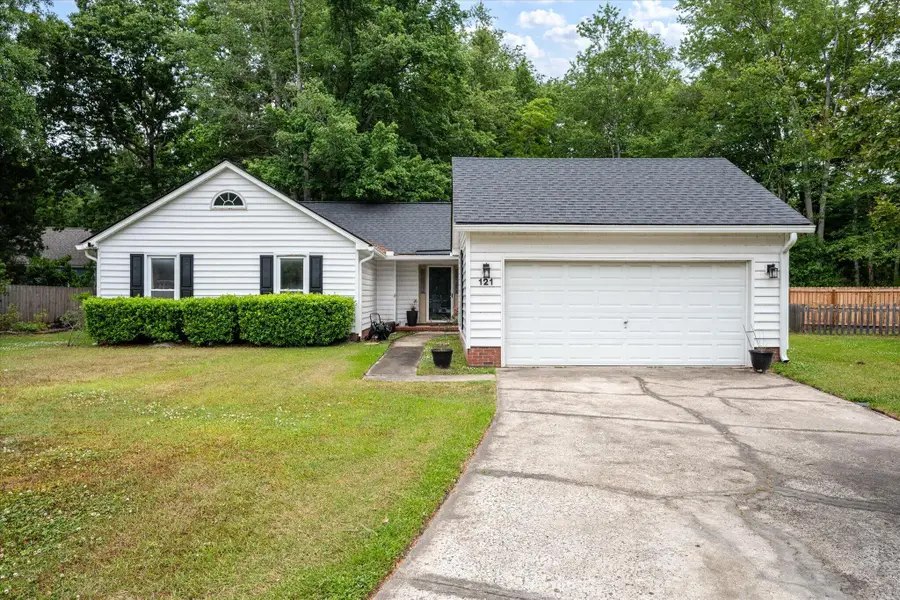 121 Hamlet Road, Summerville, SC 29485 - #2