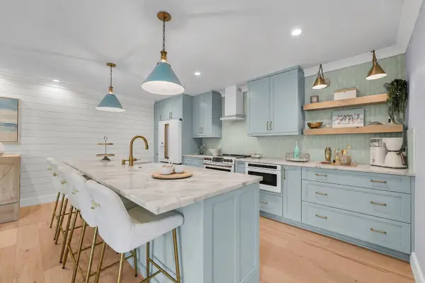 1481 Center Street Extension #204, Mount Pleasant, SC 29464