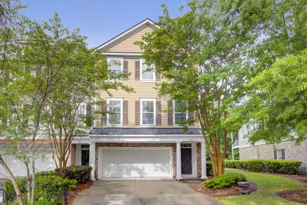 147 Palm Cove Way, Mount Pleasant, SC 29466
