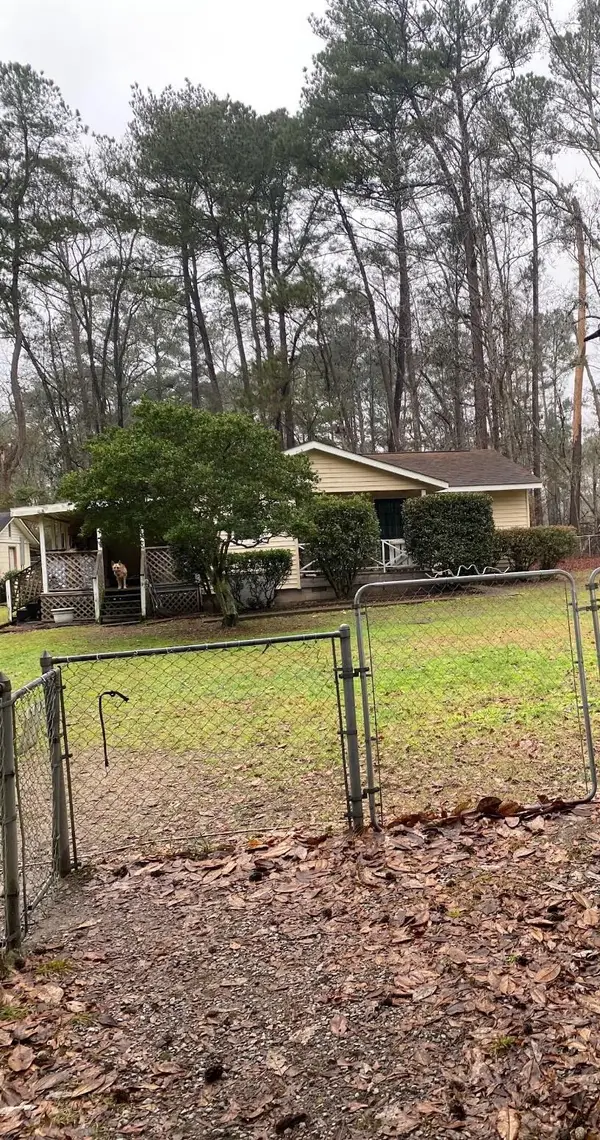 102 Carroll Lane, Summerville, SC 29483