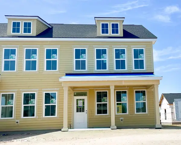 424 Swaying Pine Lane, Summerville, SC 29486