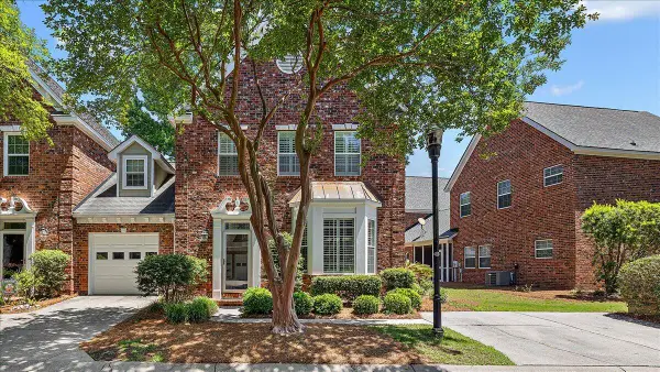 725 Natchez Circle, Mount Pleasant, SC 29464