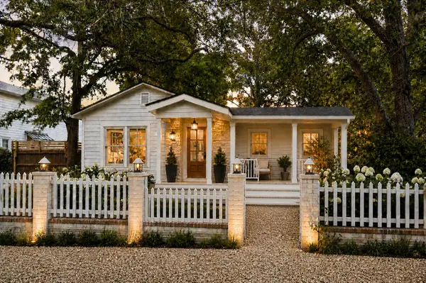 202 Greenwich Street, Mount Pleasant, SC 29464