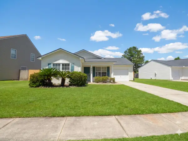 408 Jamestown Drive, Summerville, SC 29486