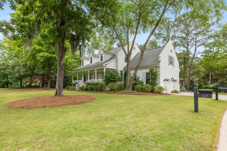 610 Hobcaw Bluff Drive, Mount Pleasant, SC 29464 - #2