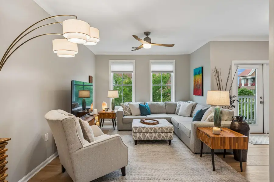 250 Seven Farms Drive #302, Charleston, SC 29492 - #3