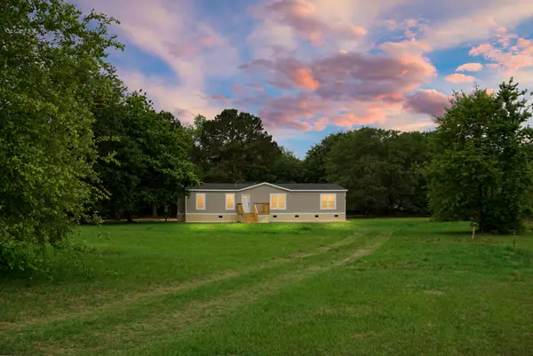 306 Michelle Street, Eutawville, SC 29048