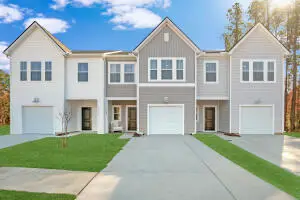 8022 Triggerfish Way, North Charleston, SC 29420