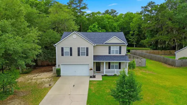 5220 Carlisle Court, Summerville, SC 29485