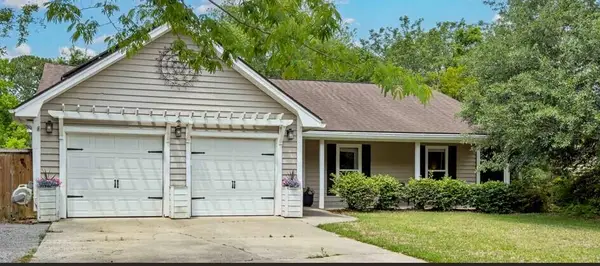 1474 Hidden Bridge Drive, Mount Pleasant, SC 29464