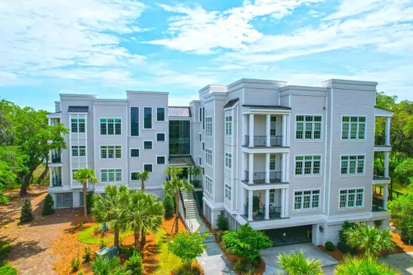 108 Fairbanks Oak Alley #201, Charleston, SC 29492