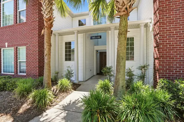 141 Golfview Lane, Summerville, SC 29485