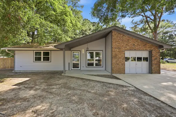 307 Canaberry Circle, Summerville, SC 29483