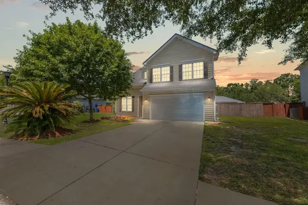 9404 Divot Lane, Summerville, SC 29485