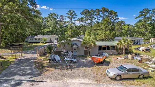 5770 Scott White Road, Hollywood, SC 29449