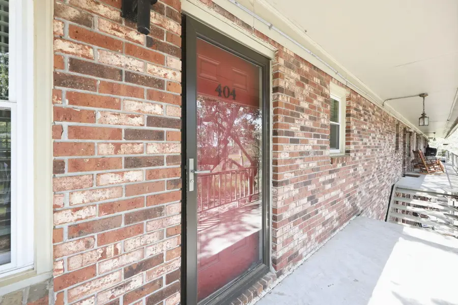 404 Saint Charles Court, Charleston, SC 29407 - #2