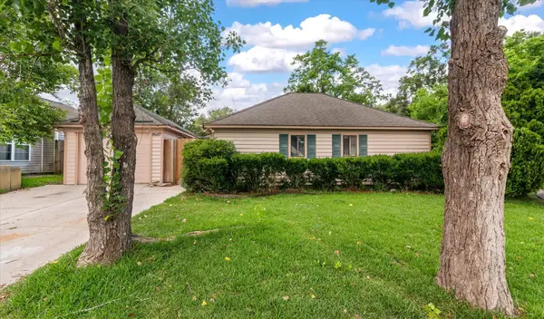 8687 Elsinore Court, North Charleston, SC 29406