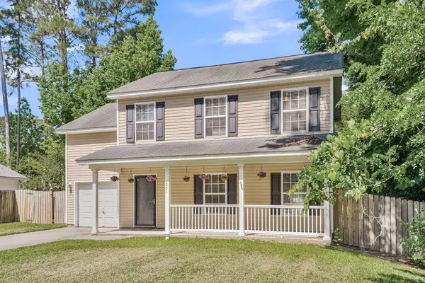251 Trickle Drive, Summerville, SC 29483