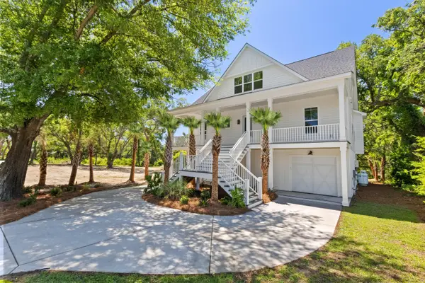 19 Broadway Street, Mount Pleasant, SC 29464
