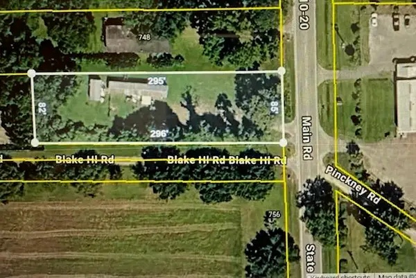 752 Main Road, Johns Island, SC 29455