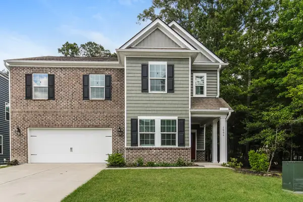 1006 Mossy Rock Drive, Summerville, SC 29485