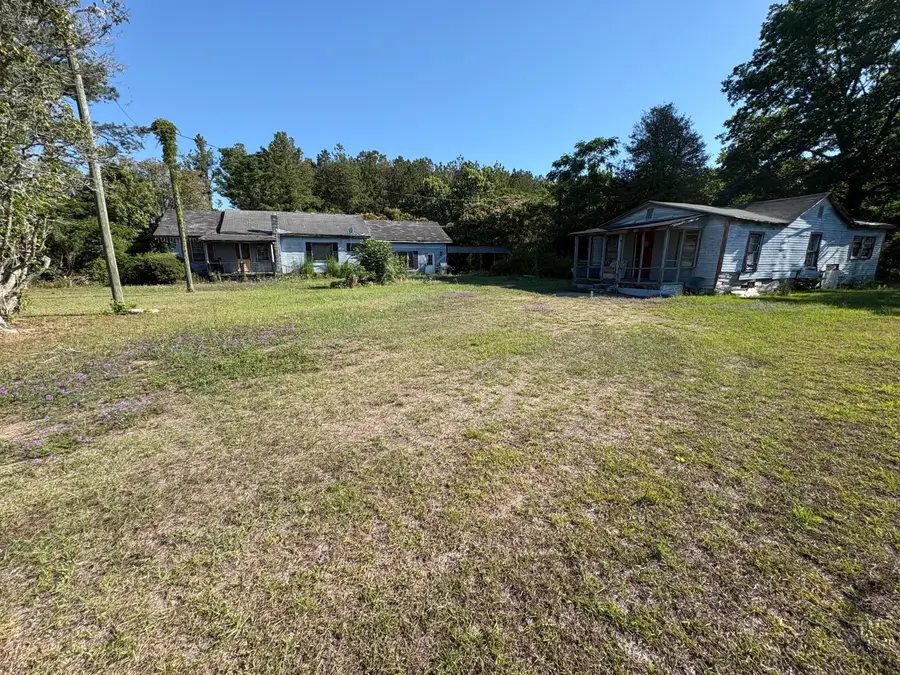 1077 Clifton Road, Summerton, SC 29148 - #2