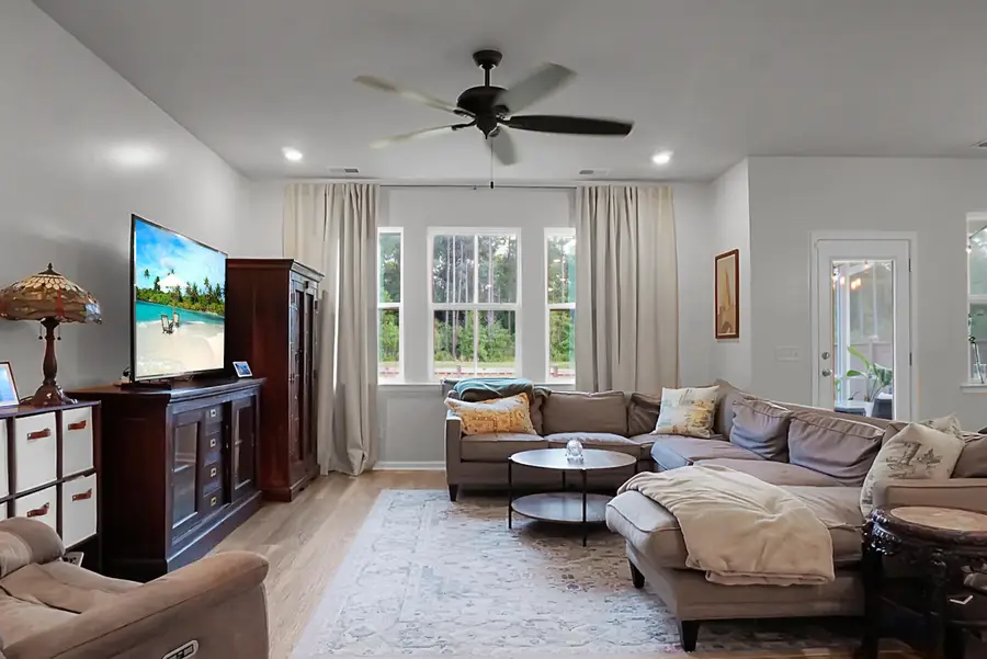 995 Arrowwood Way, Summerville, SC 29485 - #3