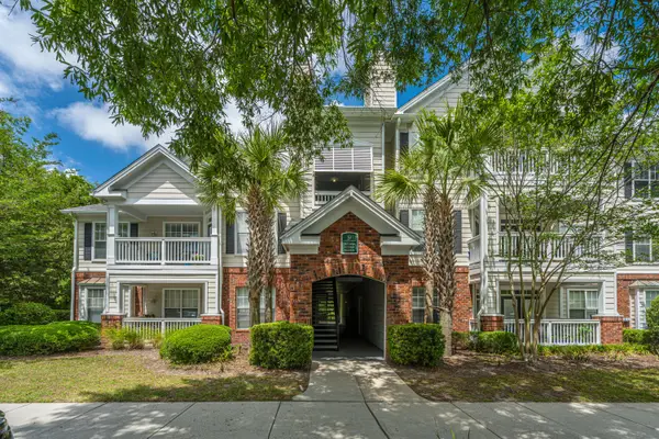 45 Sycamore Avenue #Apt 933, Charleston, SC 29407