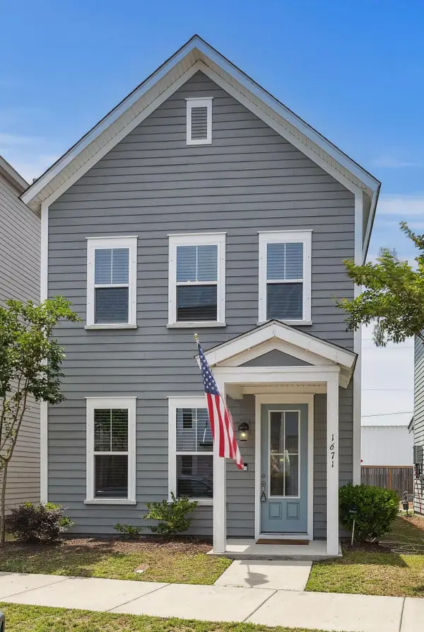 1671 Indy Drive, North Charleston, SC 29405