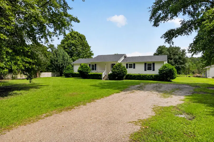 1824 Highway 61, Ridgeville, SC 29472 - #2