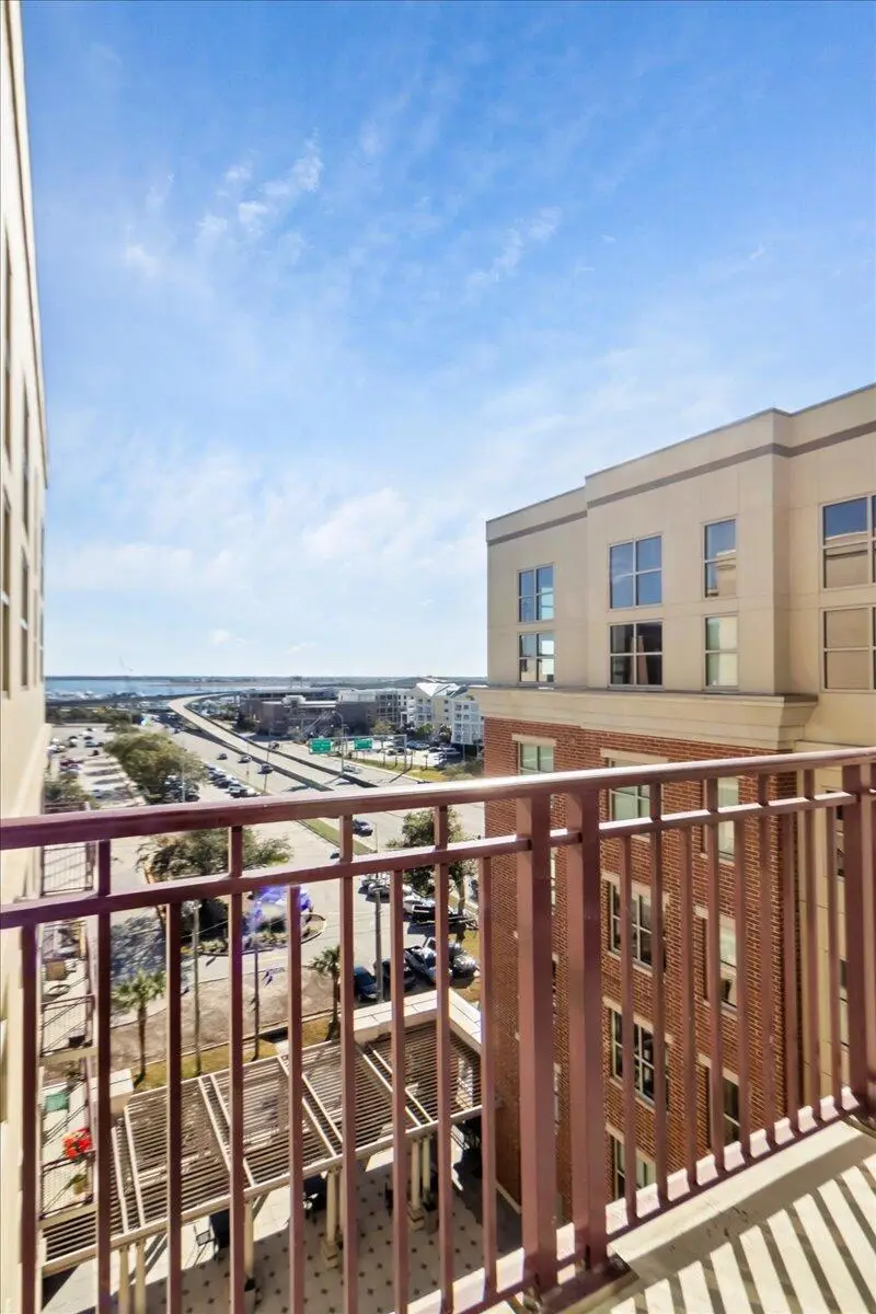 150 Bee Street #808, Charleston, SC 29401 - #3