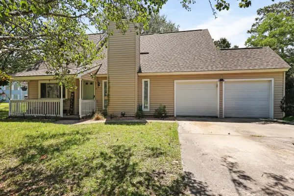 125 Crooked Creek Court, Summerville, SC 29486