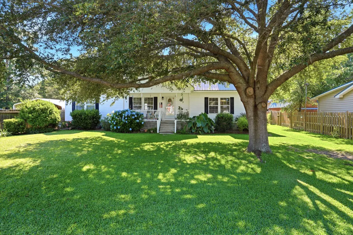 116 Sparrow Street, Bonneau, SC 29431 - #1