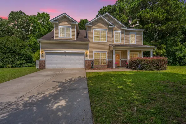 1517 Saint Stephens Way, Hanahan, SC 29410