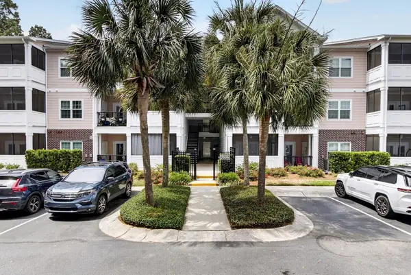 1025 Riverland Woods Place #Apt 220, Charleston, SC 29412