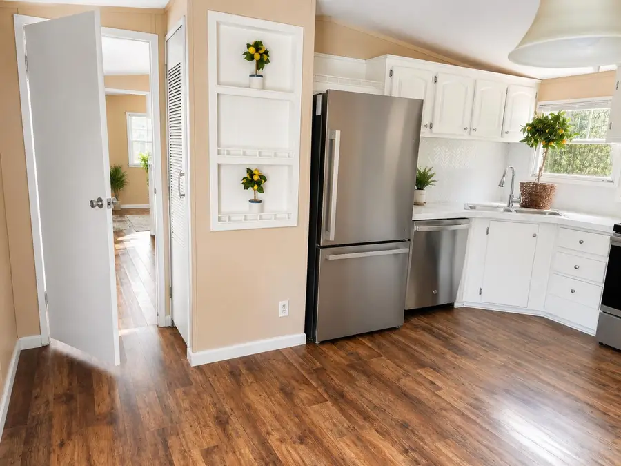 1217 Birch Drive, Summerton, SC 29148 - #3