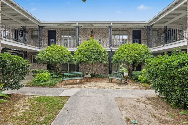 874 Colony #B27, Charleston, SC 29407